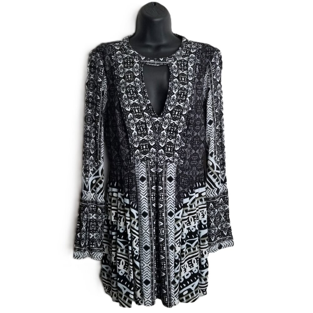 Free People Teagan Boho Tribal Print Mini Dress Bell Sleeves Black White Size S